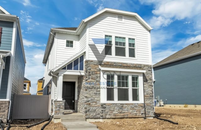 9757 N Featherstone Dr - 9757 Featherstone Drive, Highland, UT 84003