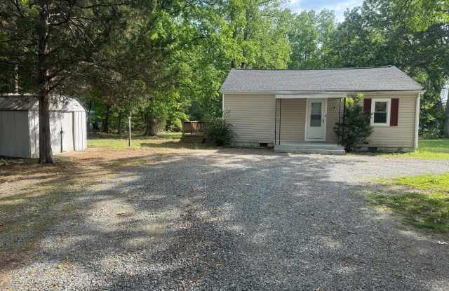 6565 S SPOTSWOOD Trail - 6565 South Spotswood Trail, Louisa County, VA 22942