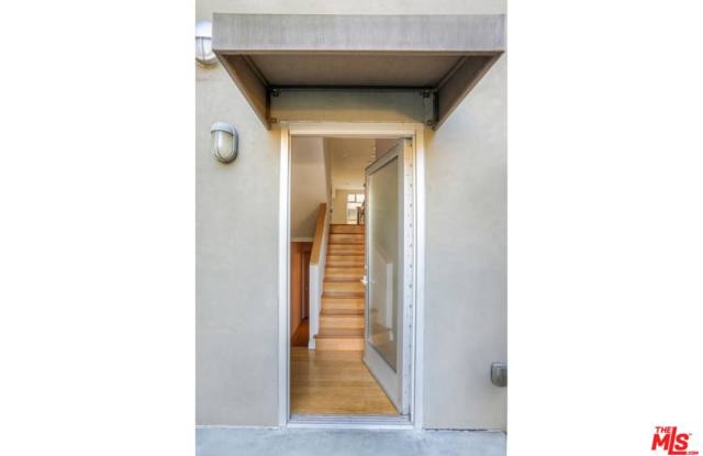 2024 ALLESANDRO ST Gallery 3