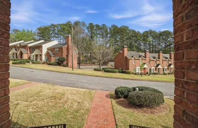 2600 Holcomb Springs Drive Gallery 4
