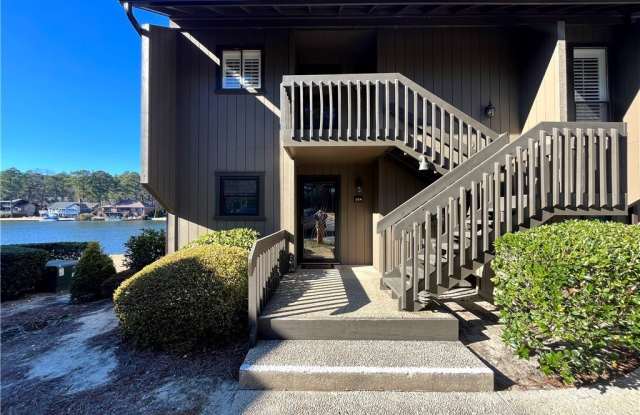 250 Sugar Gum Lane unit: 104 photos photos