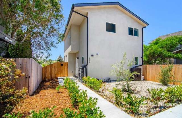 209 Canyon Road - 209 Canyon Road, Ventura County, CA 91320