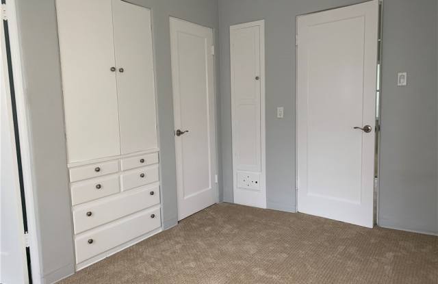 2907 Bayview Drive Gallery 4