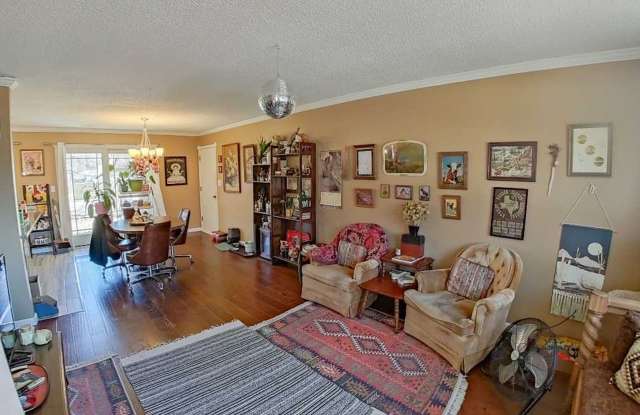 Fenced-in Yard + Finished Basement + Bonus Room/Office! Available July 3rd! photos photos