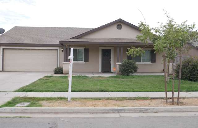1805 Hermosa - 1805 Hermosa Avenue, Tulare, CA 93274