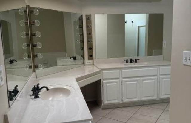 9617 E EDDYSTONE Court Gallery 4