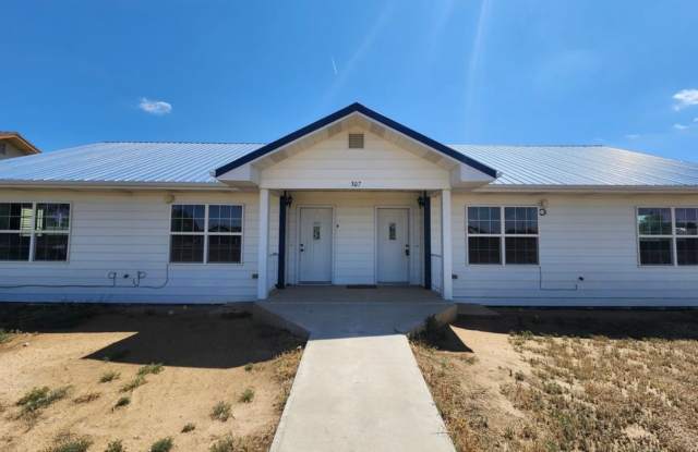 307 East Truman Drive photos photos