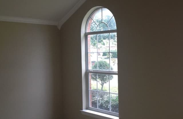 2006 Tallahassee Dr Gallery 3