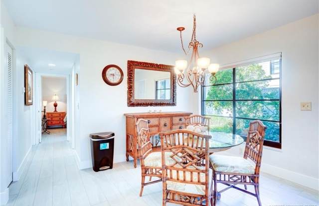 331 NE Golfview Circle photos photos