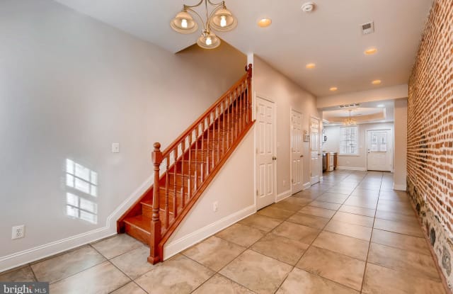 313 S BAYLIS STREET - 313 South Baylis Street, Baltimore, MD 21224