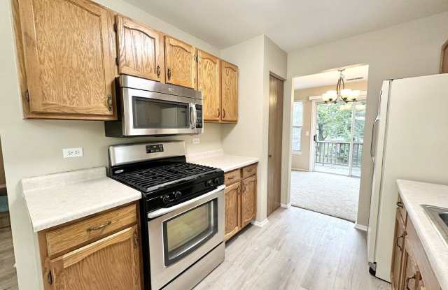 1202 Clearview Court Gallery 4