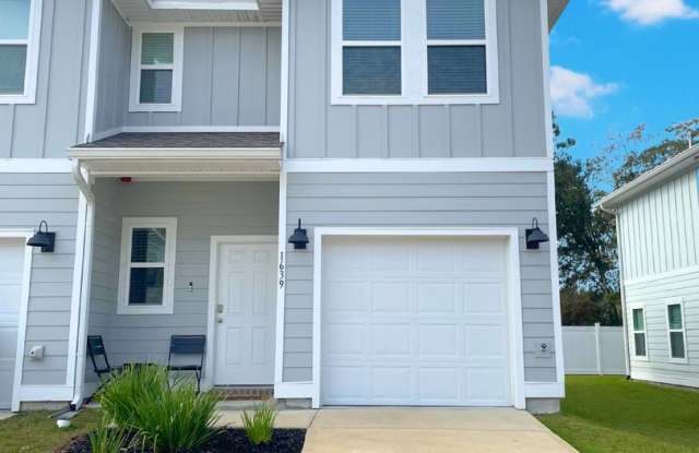 Splendid Townhouse, Community Pool  Dog Park! photos photos