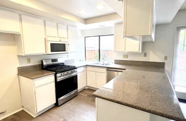 13238 Creek Park Lane Gallery 2