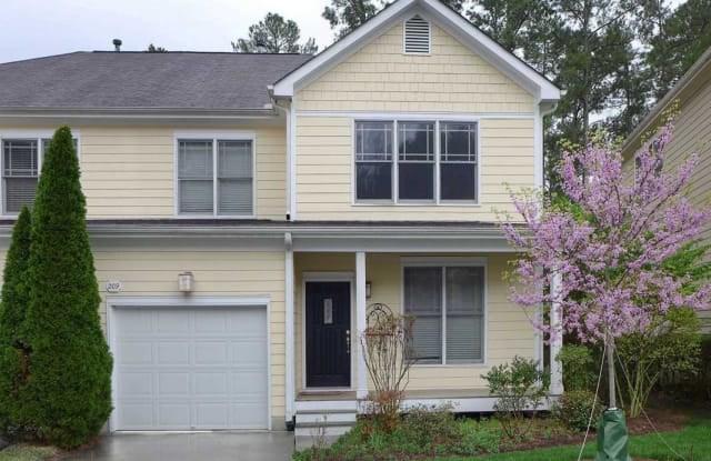209 Bluefield Road - 209 Bluefield Road, Chapel Hill, NC 27517