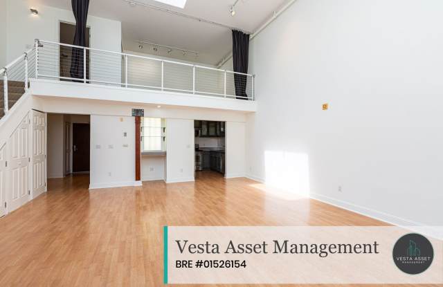 Dramatic Two-Level Residence Near Oracle Park & Caltrain photos photos