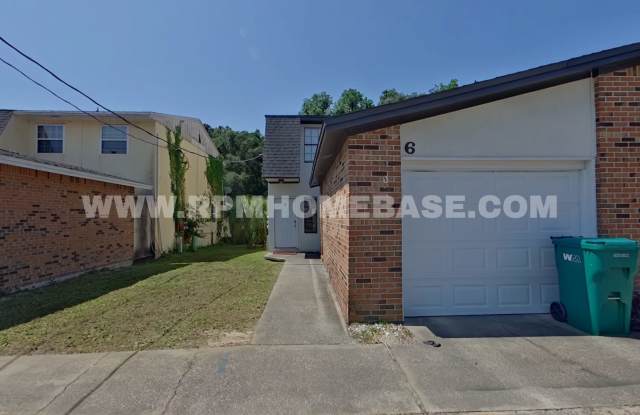Spacious Dog-Friendly Townhome | Minutes from Eglin AFB & Hurlburt Field photos photos Spacious Dog-Friendly Townhome | Minutes from Eglin AFB & Hurlburt Field photos photos