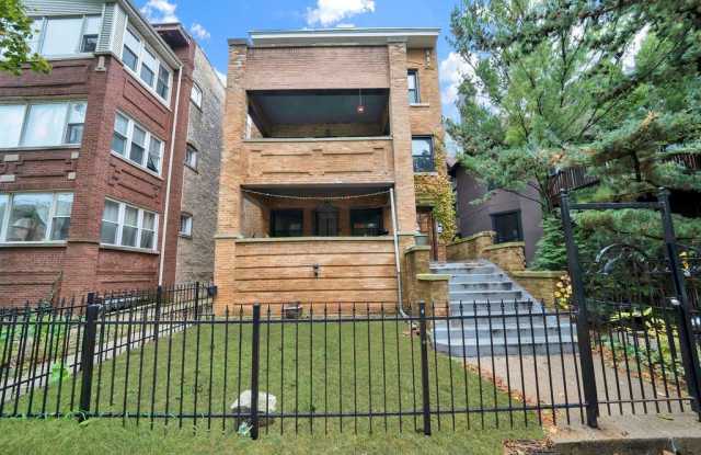 1121 W Columbia Avenue unit: 2F photos photos