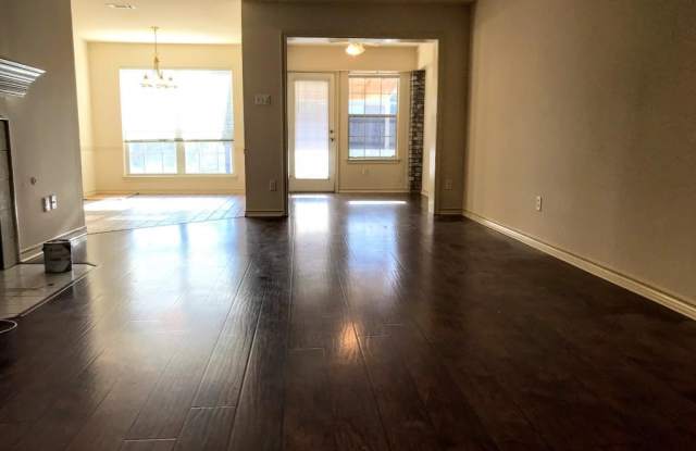 3705 Chantal Cir Gallery 2