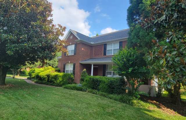 Knoxville 37922 - 4 bedroom, 2.5 bath home - Contact Jeek Kim (865) 805-4269 photos photos