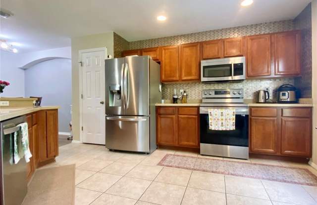 1529 WATER TERRACE LN Gallery 2