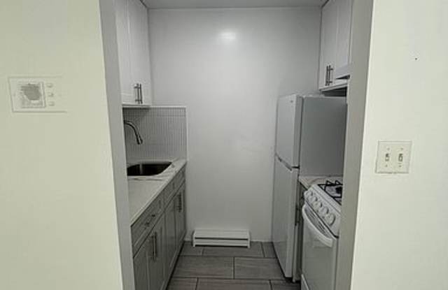 5816 85th St Apt 1C Gallery 2