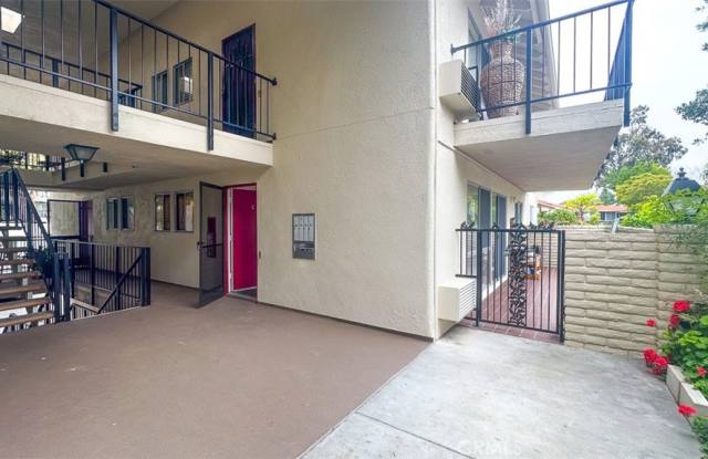 2338 Avenida Sevilla - 2338 Avenida Sevilla, Laguna Woods, CA 92637