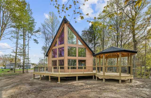 8498 E LAKE Road Gallery 4