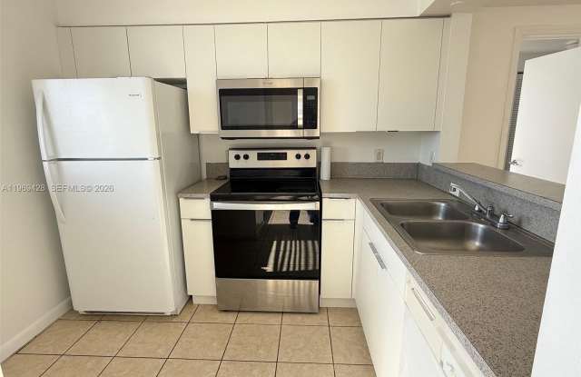 1 Glen Royal Pkwy photos photos