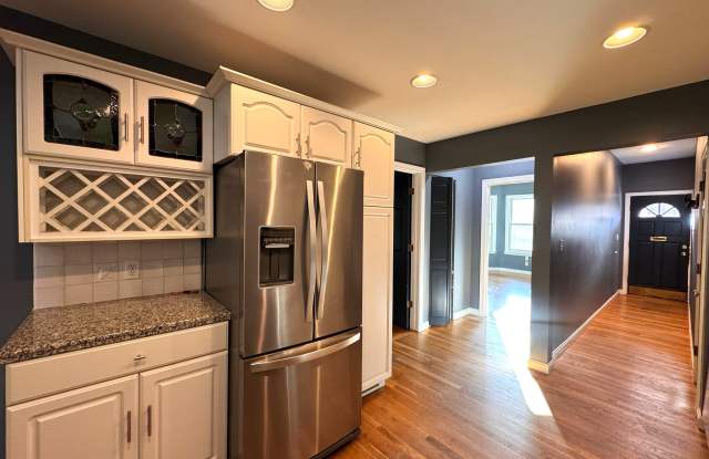 37 Homer Ave - 37 Homer Avenue, Cambridge, MA 02138