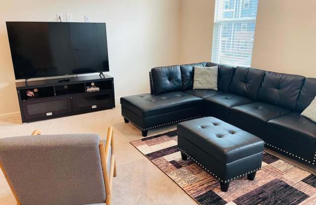Spacious 4BR Townhome in Stallings photos photos