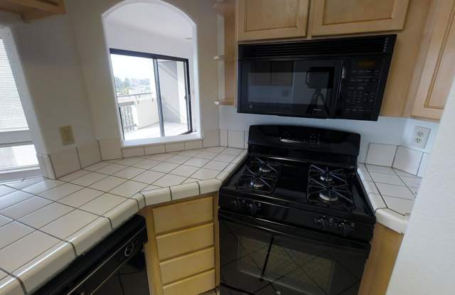 21103 Gary Dr Apt 213 photos photos