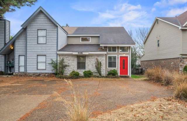 9281 FLETCHER TRACE Pky Gallery 2