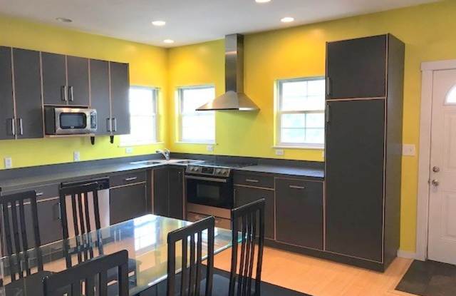 Southside Slopes - Amazing views of Downtown - Off-street parking photos photos