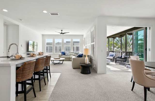 Luxurious Furnished Poolside Penthouse With Ocean Views! - 321 Doheny Way, Dana Point, CA 92629