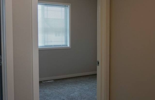 2605 5th Ct W - 2605 5th Court West, West Fargo, ND 58078