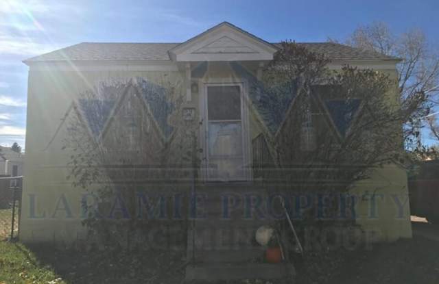 918 E Gibbon St. photos photos