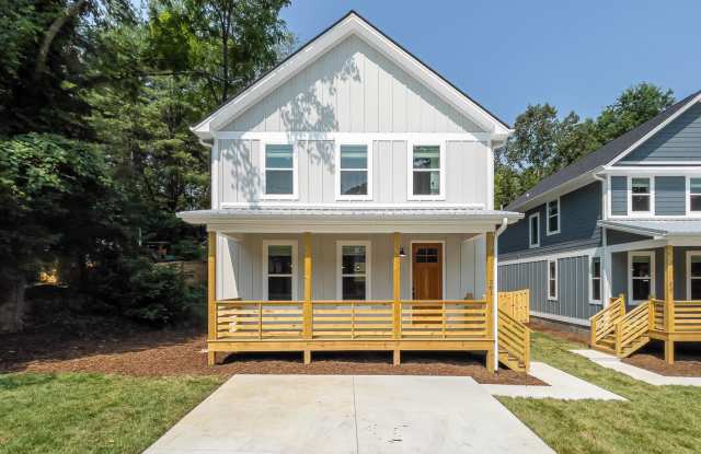 Beautiful Three-Bedroom near Biltmore Village photos photos