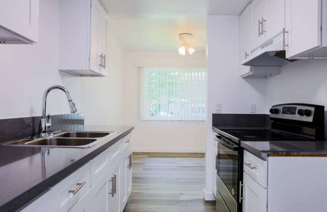 2709 S. Baker Street photos photos