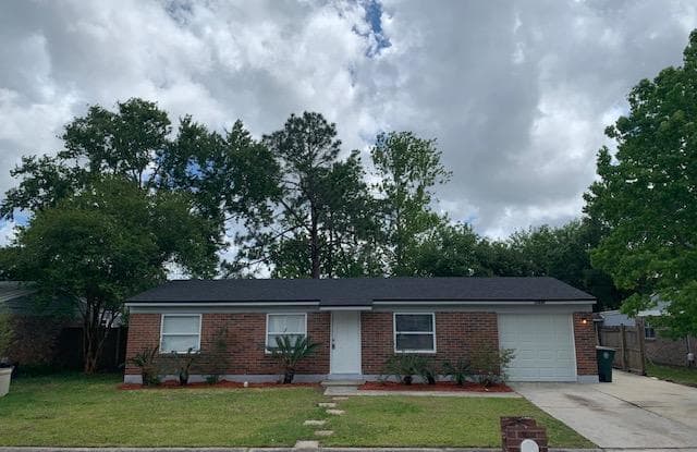 10952 WEYMOUTH CIR N - 10952 Weymouth Circle North, Jacksonville, FL 32246