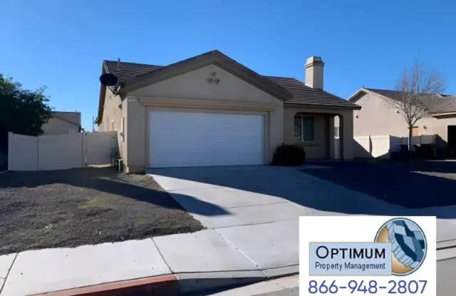 Beautiful 4 Bedroom, 2 Bathroom Single-Family Home in the Heart of Adelanto photos photos