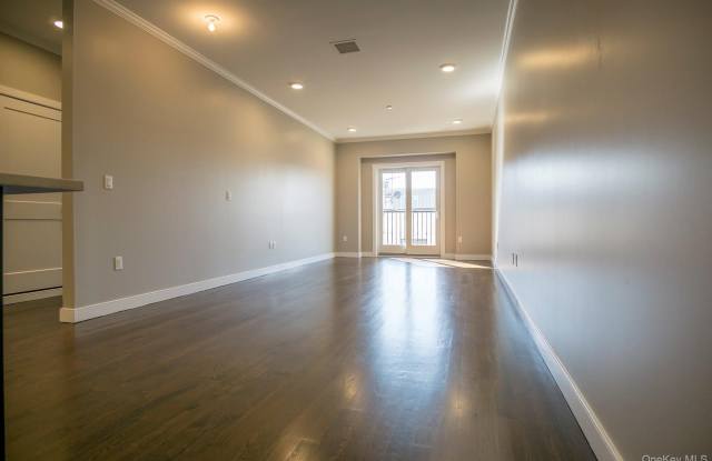 78 Main St photos photos