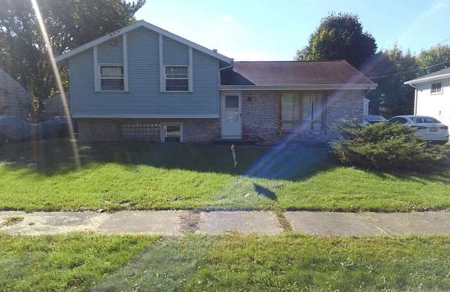 1536 Linden Street photos photos
