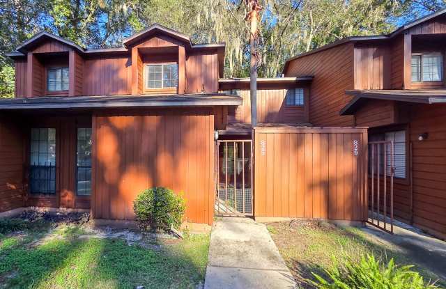 Beautiful 3/3 in Rockwood Villas Gallery 1