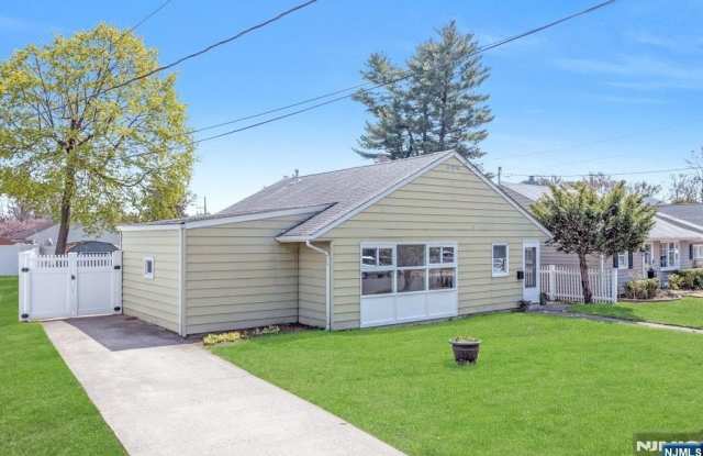 191 Howard Avenue HOUSE photos photos