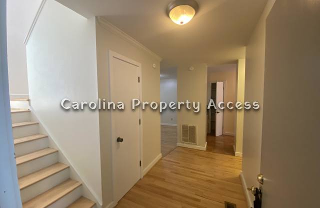 436 Fairoaks Circle Gallery 2