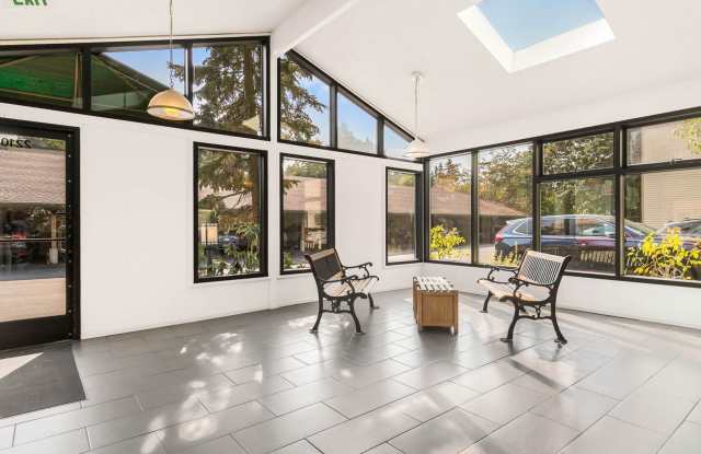 Spacious 2BR Ground-Floor Condo with Oversized Private Deck Gallery 4