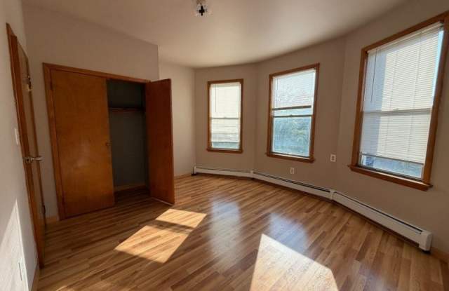 720 Monroe Ave photos photos