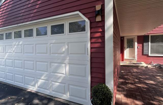 3430 Urbandale Lane North photos photos 3430 Urbandale Lane North photos photos