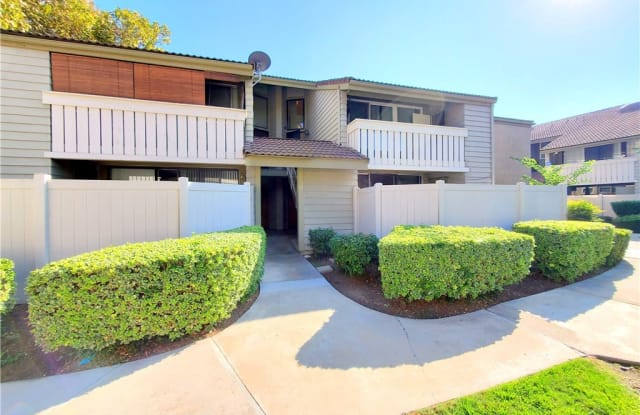 60 Town And Country Road - 60 Town & Country Road, Pomona, CA 91766
