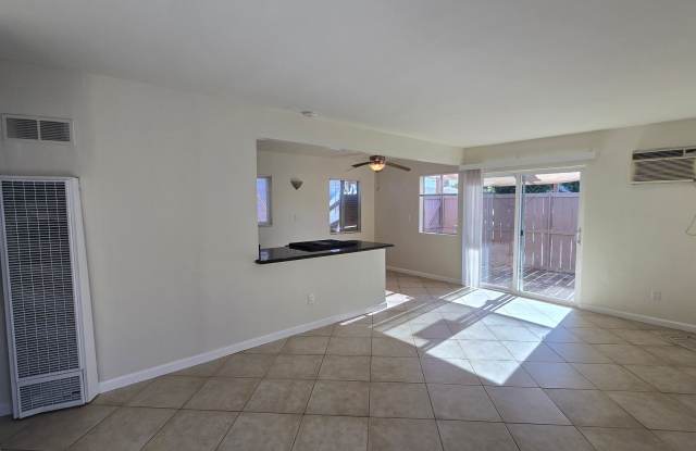 2341 Grand Ave photos photos